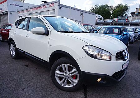 Nissan Qashqai 1.6 dci 4X4 *Kamera* Navi* AHK*