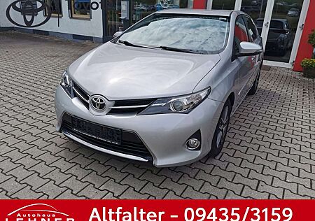 Toyota Auris 1.33 Edition KAMERA+TOUCH+SHZ+BLUETOOTH