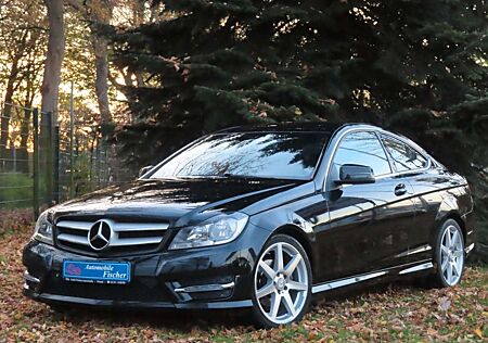 Mercedes-Benz C 220 CDI Coupe "Schwarz-met.-AMG Paket-Navi"