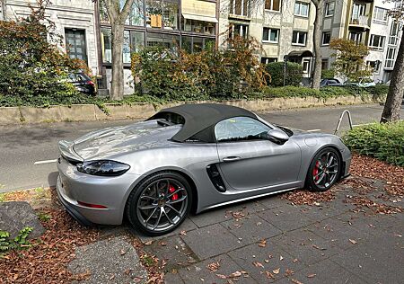 Porsche 718 Boxster 718 Spyder PDK