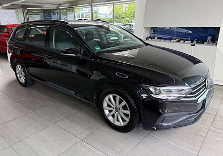 VW Passat Variant Volkswagen Passat*Variant*Navi*App Con*Lane*AHK*