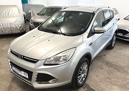 Ford Kuga 2.0 Titanium, 4x4, Automatik, AHK, Tüv 2027