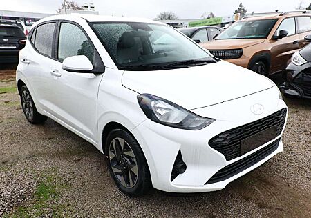 Hyundai i10 1.2 MPI 79 AMT Trend Nav SHZ Kam Temp PrivG 58 ...