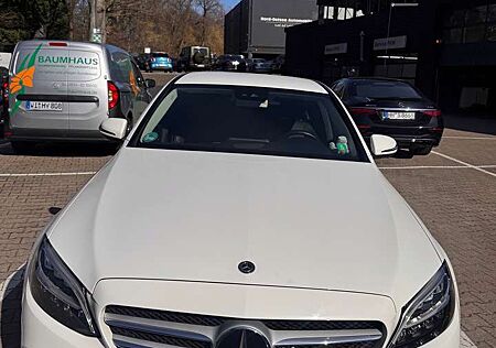 Mercedes-Benz C 180 9G-TRONIC