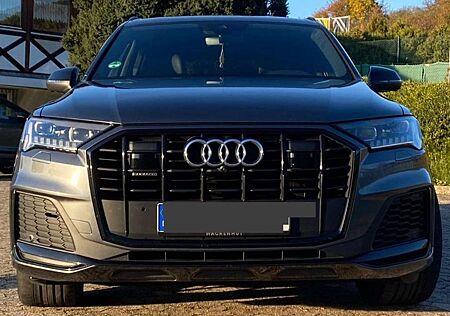 Audi Q7 50 TDI quattro tiptronic S line