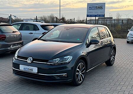VW Golf Volkswagen VII Lim. Highline ACC/LED/NAVI/SHZ