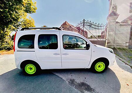 Renault Kangoo dCi 110 FAP Luxe