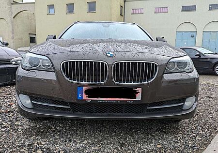 BMW 520 gebraucht kaufen BMW 520d 520 Touring Aut.