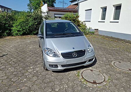 Mercedes-Benz A 150 A-Klasse 5-Türer Classic