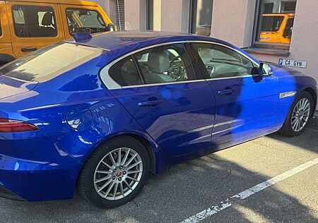 Jaguar XE D180 AWD Aut. SE