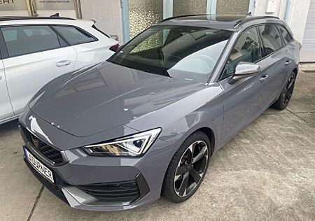 Cupra Leon ST 1.5L eTSI Pano LED Navi AHK