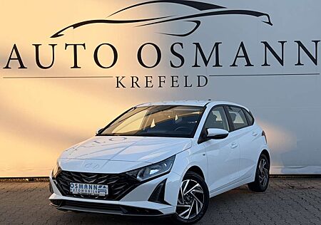 Hyundai i20 1.0 T-GDI 48V-Hybrid DCT Pure Navi Kamera