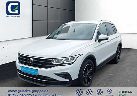 VW Tiguan Volkswagen 2.0 TDI Move *MATRIX*STANDH*AHK*PANO*EASY OPEN*REA