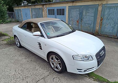 Audi A4 +Cabriolet+2.0+TFSI+multitronic