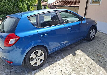 Kia Cee'd Ceed / Ceed 1.4