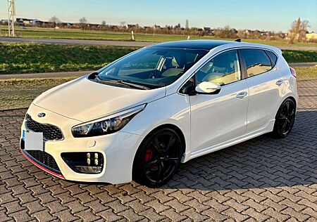 Kia Cee'd Ceed / Ceed 1.6 T-GDI GT-Track