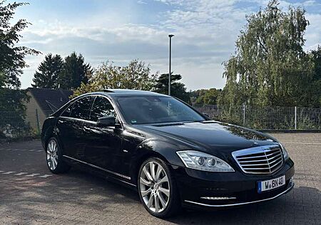 Mercedes-Benz S 350 BlueTEC DPF 7G-TRONIC