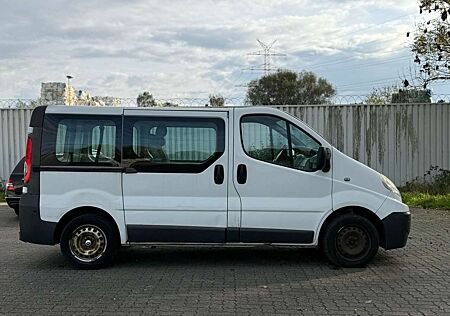 Renault Trafic 2.0 dCi