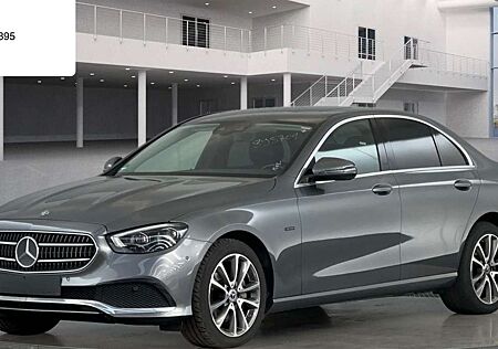 Mercedes-Benz E 300 de Avantg Multibeam Distr+ 18" Kam Glasd.