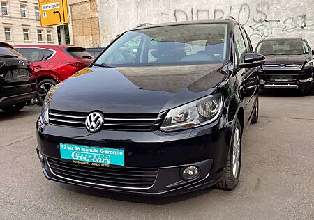 VW Touran Volkswagen Life Klimaautomatik Park Assist