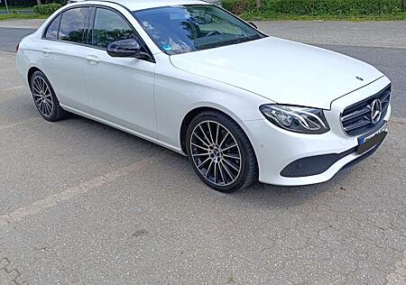 Mercedes-Benz E 200 9G-TRONIC Avantgarde
