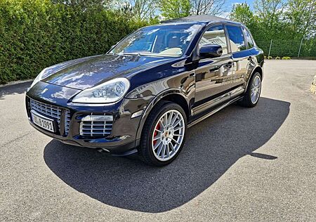 Porsche Cayenne Tiptronic S GTS