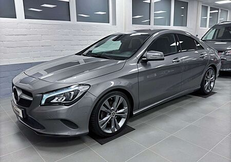 Mercedes-Benz CLA 180 Limousine Urban *Navi *PDC *LED *Leder