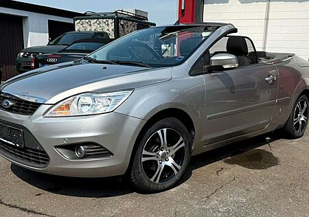 Ford Focus Cabrio Alufelgen/Klima/Zv
