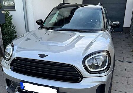 Mini Cooper Countryman COUNTRYMAN Aut. Essential Trim