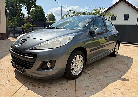 Peugeot 207 1.4+4 türig+Klima+Tempomat+nur 53000KM+