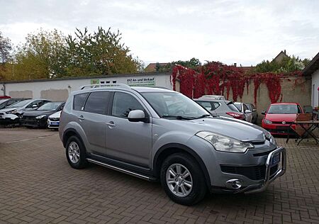 Citroën C-Crosser Citroen 2,2 HDi, EU4, 4WD, 7-Sitze, AHK !!