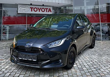 Toyota Yaris 1.5 Club FLA ACC SpurH LM KAM LED KeyLess