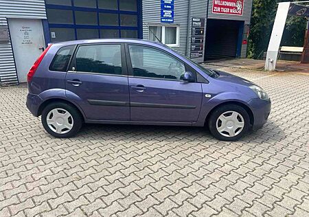 Ford Fiesta Ghia Klima 2 Hand Tüv 12/2026