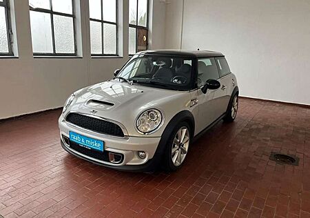 Mini Cooper SD *Xenon/SHZ/Tempomat*