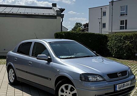Opel Astra 1.6 Twinport TÜV Neu