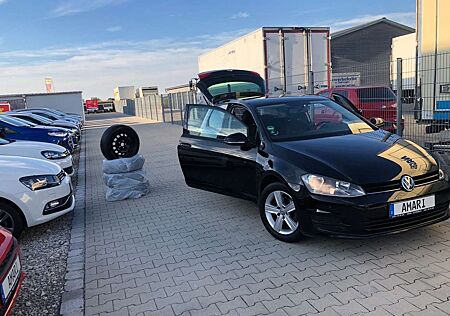 VW Golf Volkswagen VII Lim. Trendline BMT*8Fach*Tüv Neue*