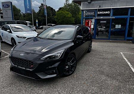 Ford Focus ST