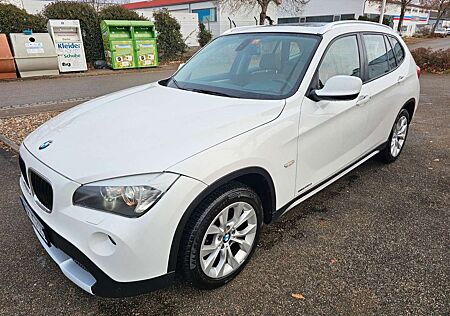 BMW X1 18 d sDrive Xenon Leder Navi Pano AHK
