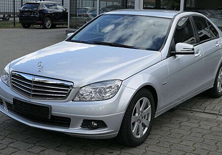 Mercedes-Benz C 180 CGI BE Aut. Navi/Tempomat/Sitzh./Klimaaut.