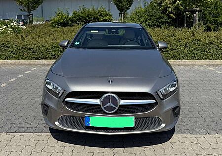 Mercedes-Benz A 250 7G-DCT Progressive