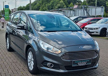 Ford S-Max 2.0 TDCi Automatik/Navi/Kamera/1.Hd/Garant