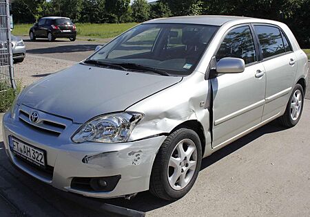 Toyota Corolla 1.4 D-4D Edition / Compact Automatik