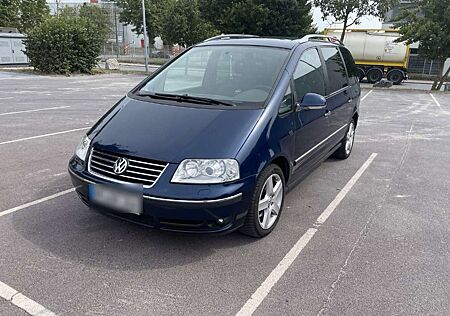VW Sharan Volkswagen 2.0 TDI Trendline