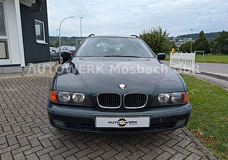 BMW 530 d A Touring/Tüv 07-2025/Ahk/Klimaaut./Pdc/Shz