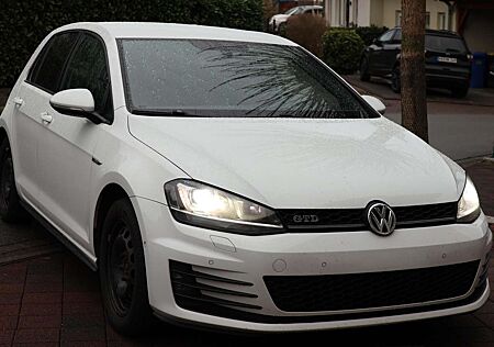 VW Golf Volkswagen GTD GTD BlueMotion Technology