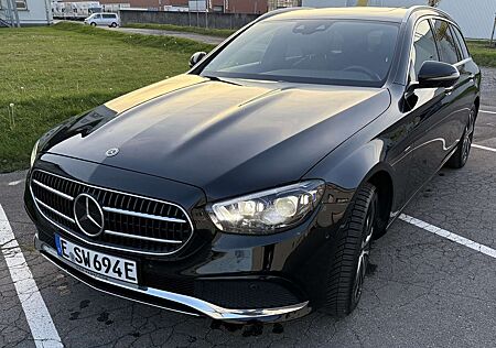 Mercedes-Benz E 300 gebraucht kaufen Mercedes-Benz E 300 de Multibeam*Burmester* Distronic Plus* Mass AHK
