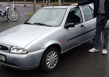 Ford Fiesta Style