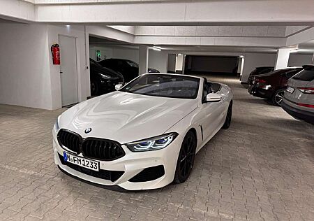 BMW M850 i xDrive Cabrio