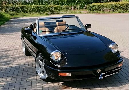 Alfa Romeo Spider Spider 2.0