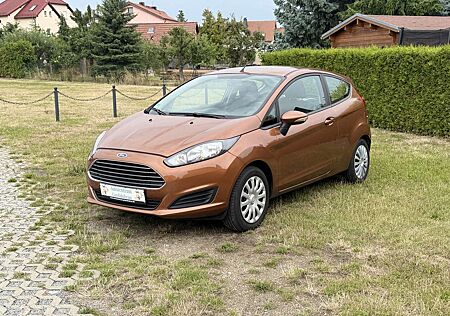 Ford Fiesta Trend 1. Hand Klima BC ZV mit Funk 9-fach bereift